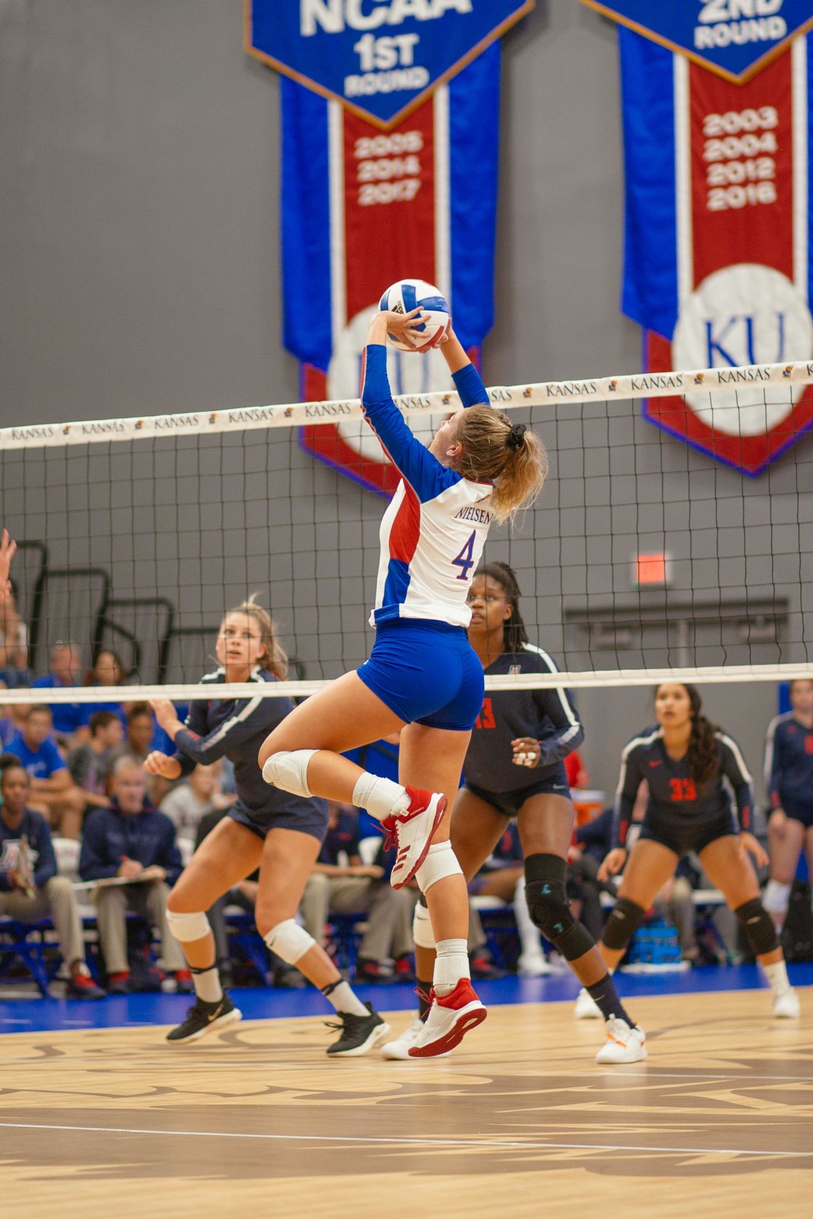 Volleyball vs Arizona-8.jpg